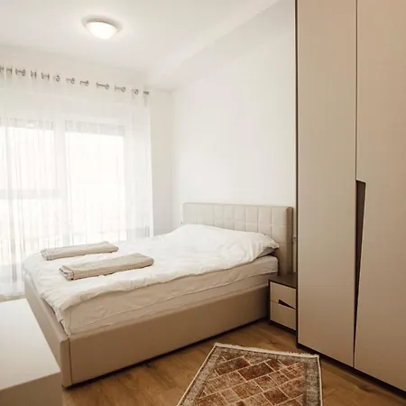 Helia Luxury New Boulevard Apartment